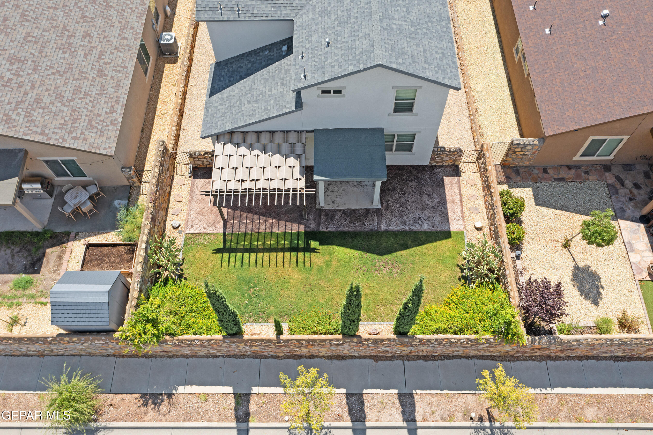 7553 WOLF CREEK Drive