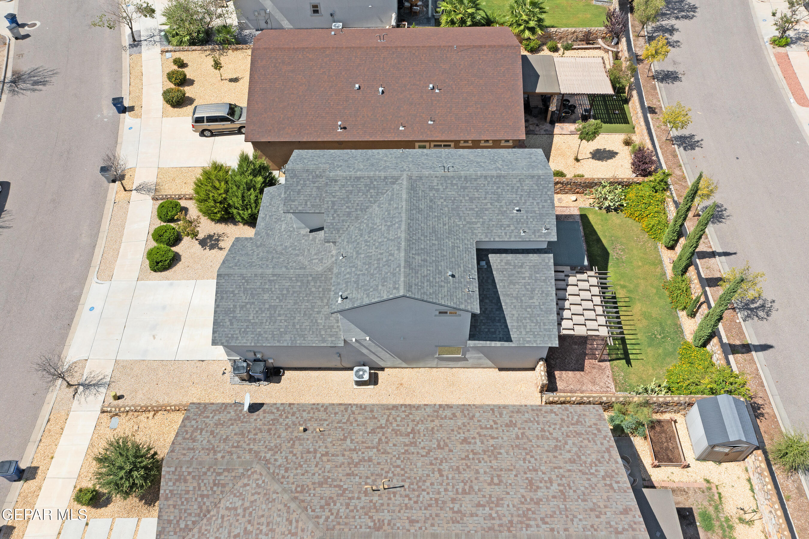 7553 WOLF CREEK Drive