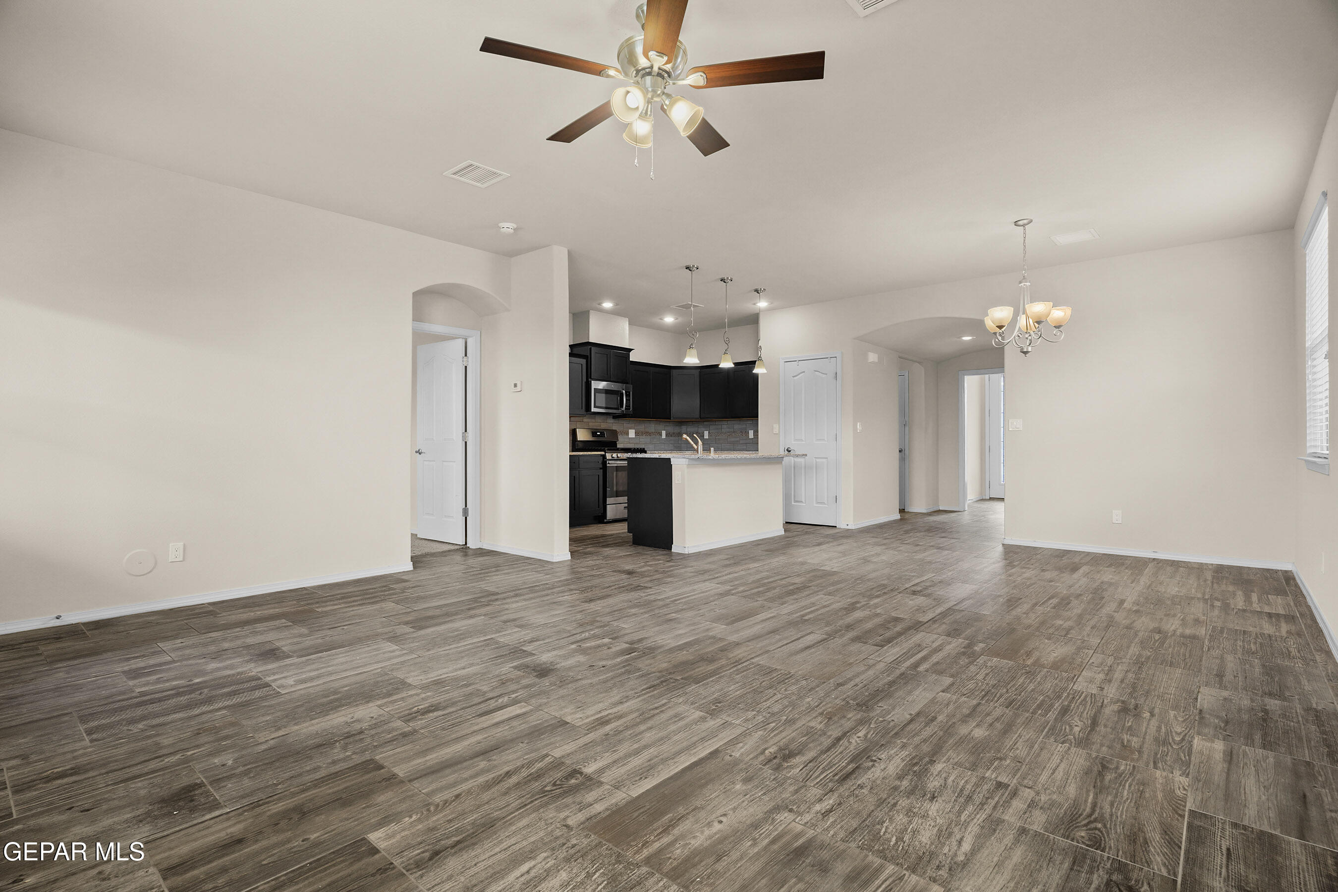 7553 WOLF CREEK Drive