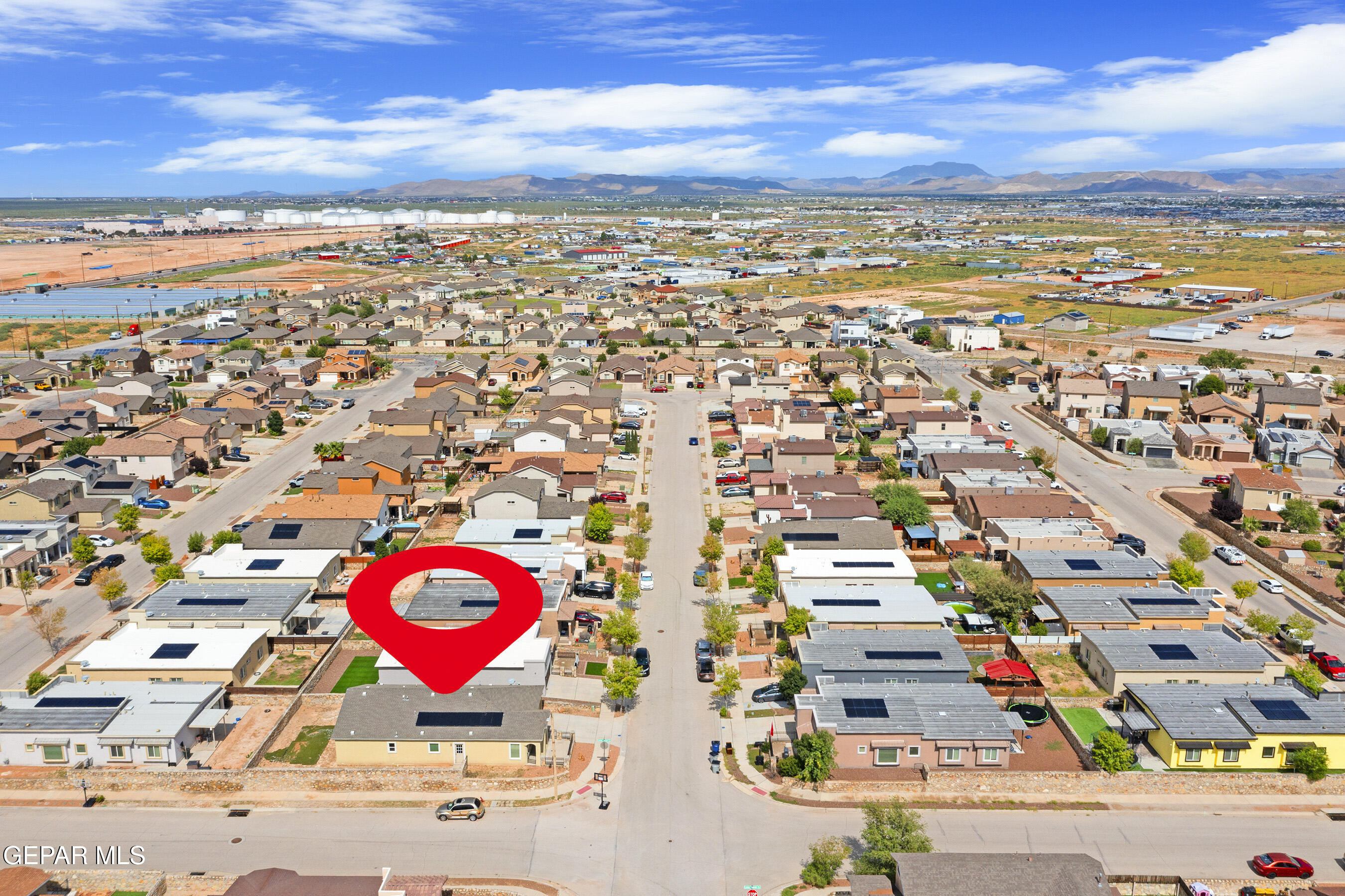 3853 LOMA CORTEZ Drive