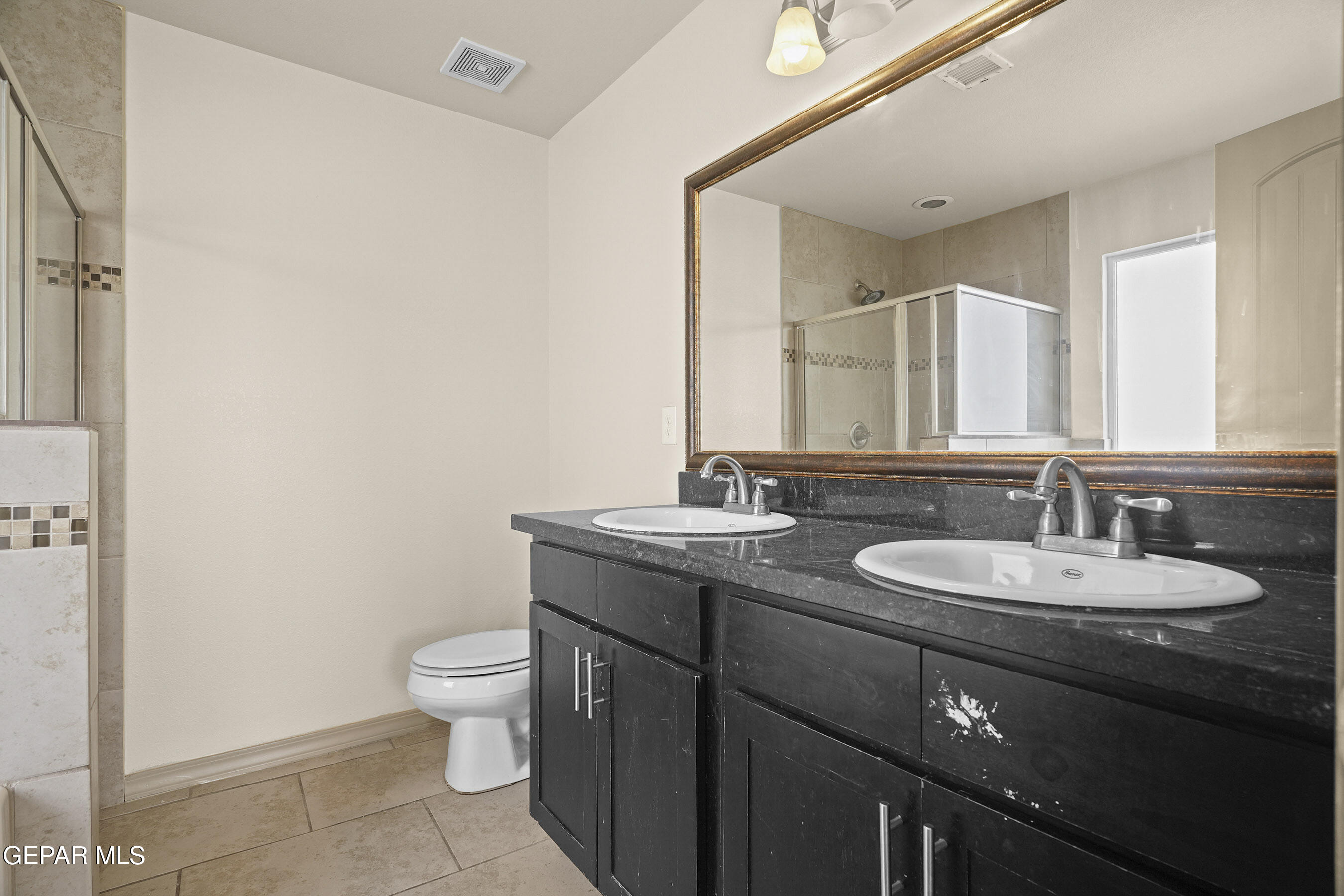 3853 LOMA CORTEZ Drive