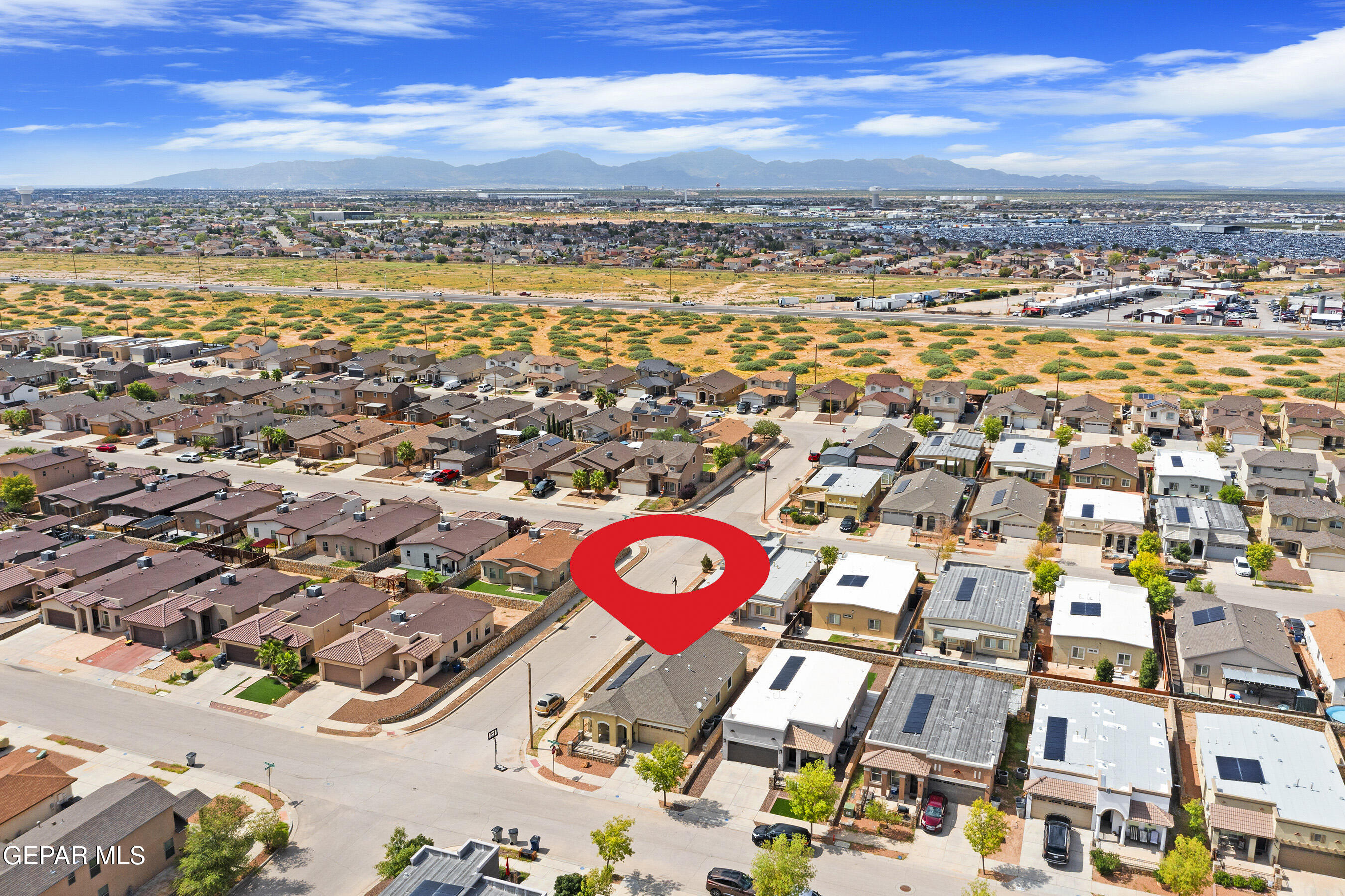 3853 LOMA CORTEZ Drive