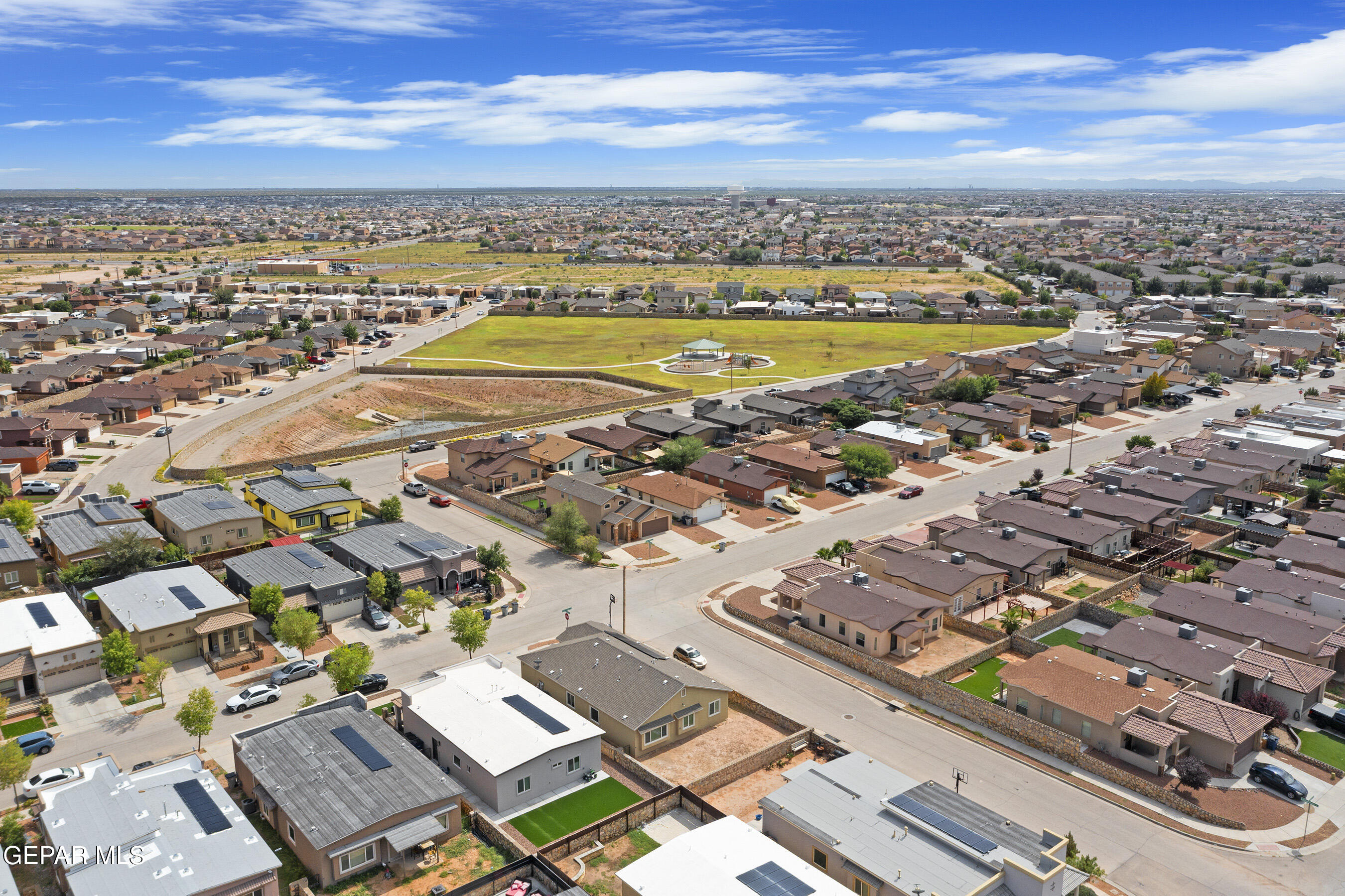 3853 LOMA CORTEZ Drive