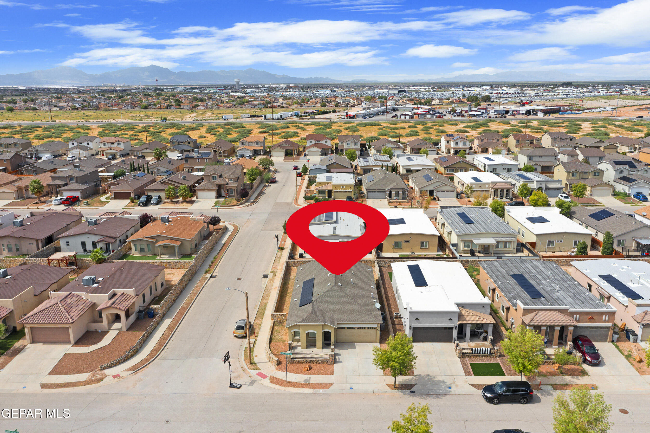 3853 LOMA CORTEZ Drive