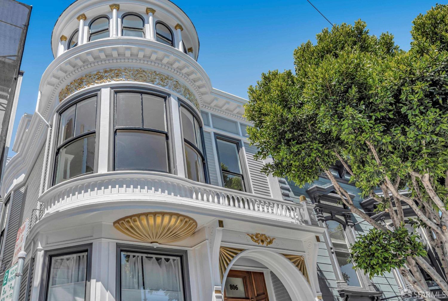 806 Haight Street