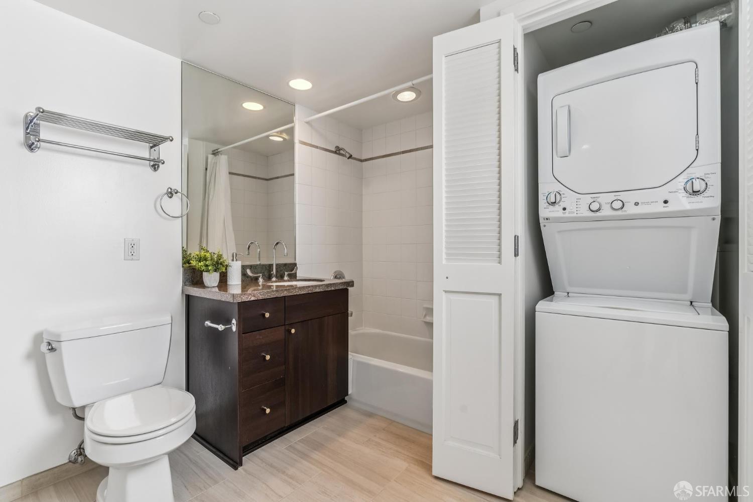 1325 Indiana Street # 201