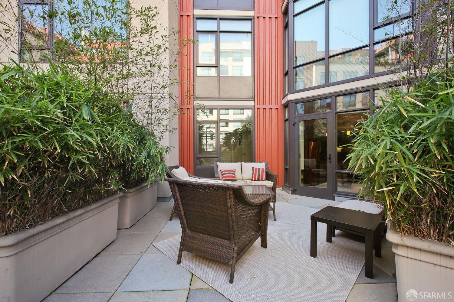170 King Street # 711