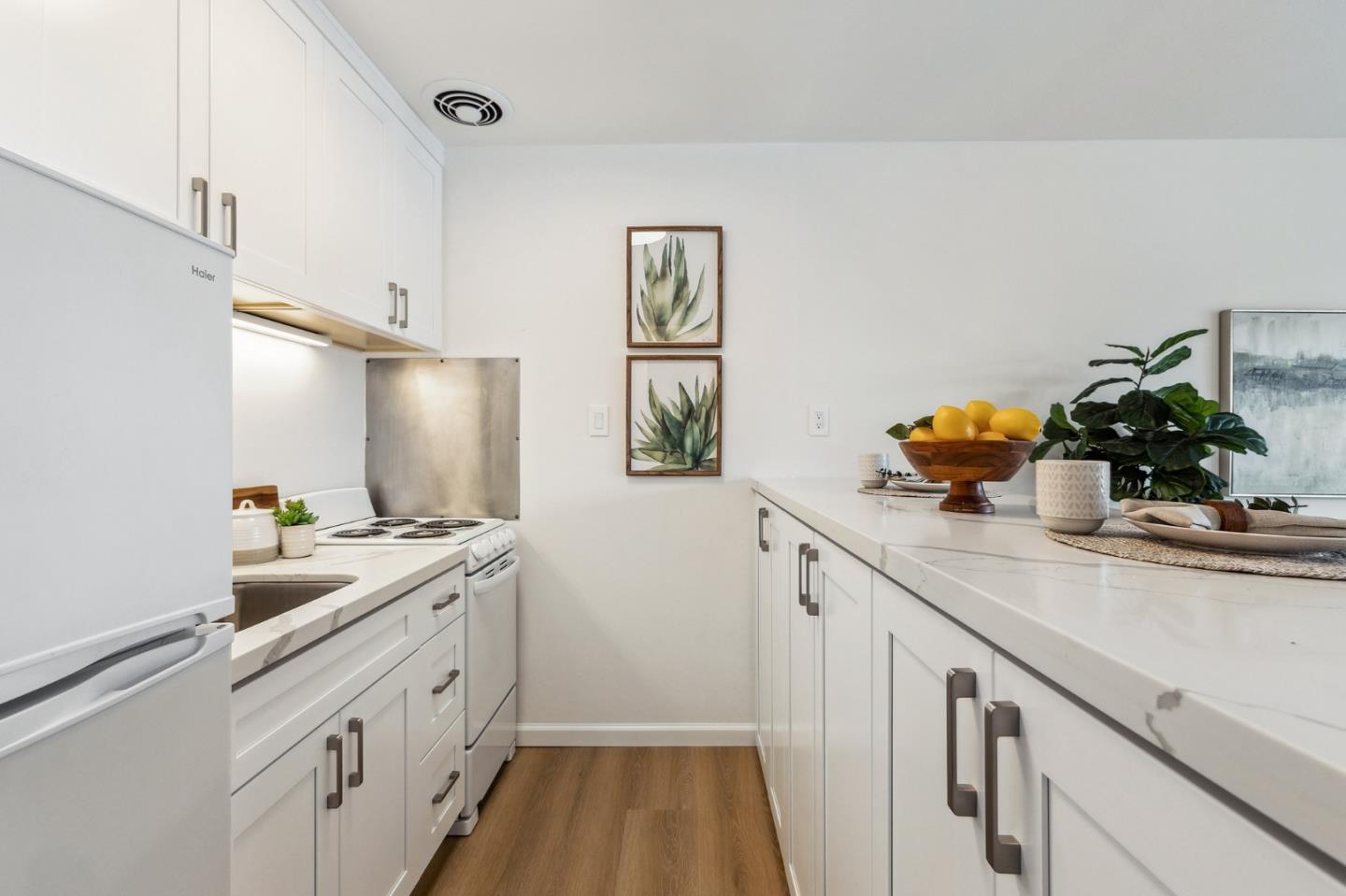 833 N Humboldt ST 501