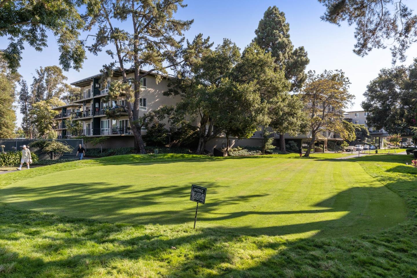 833 N Humboldt ST 501