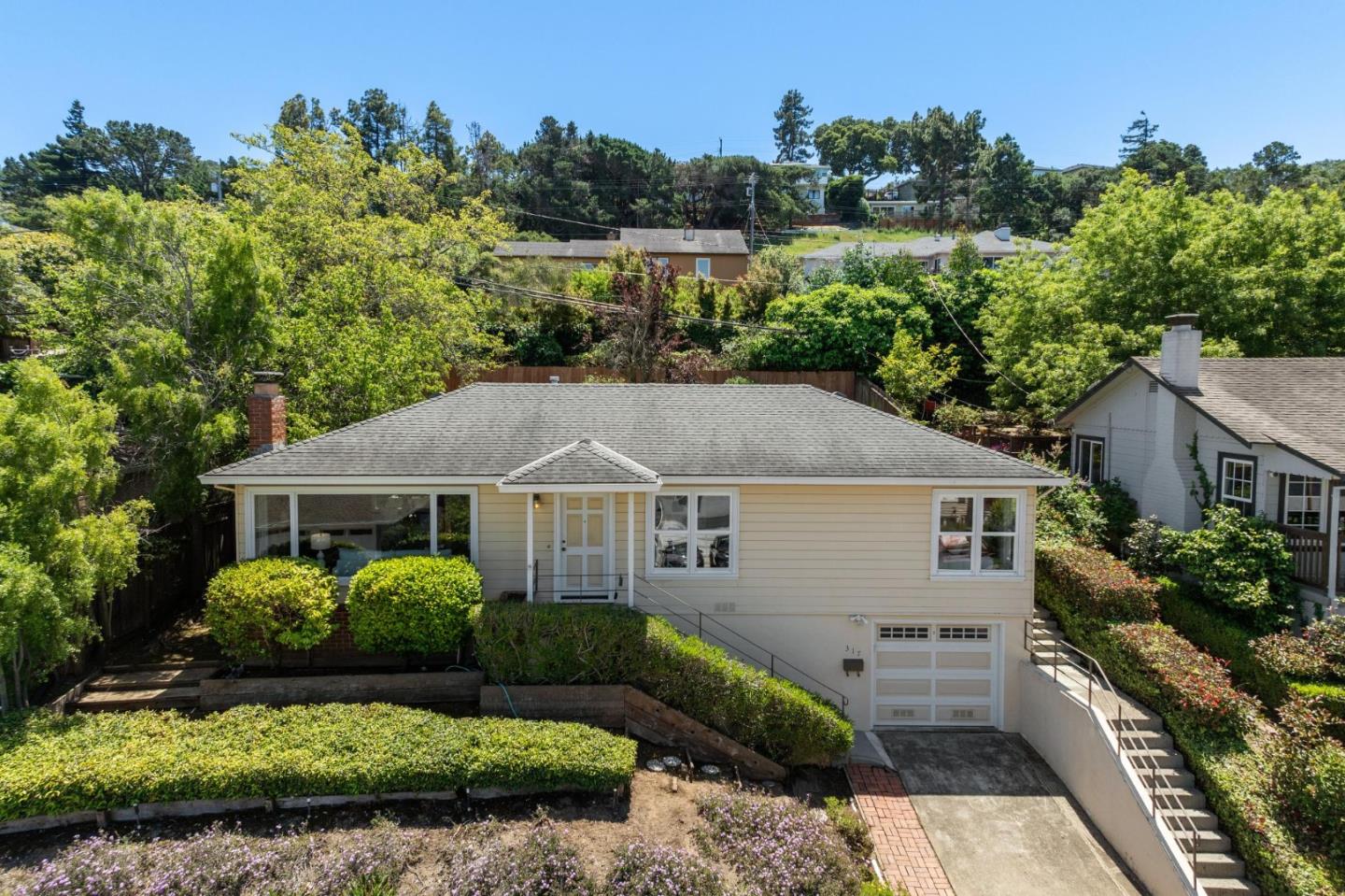 317 Rolling Hills AVE