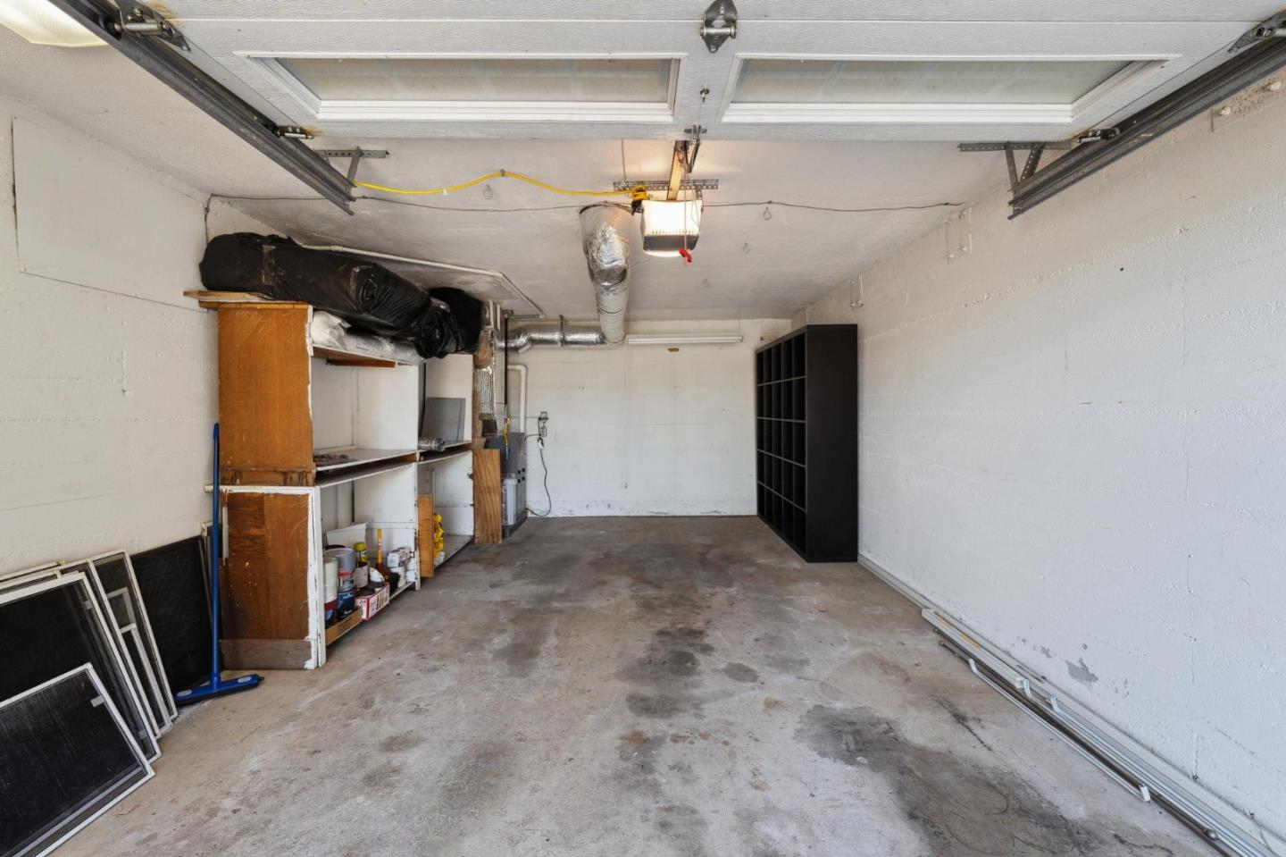 317 Rolling Hills AVE