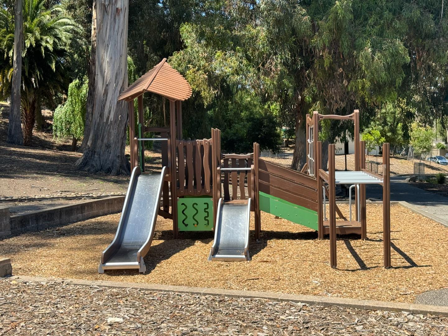 317 Rolling Hills AVE