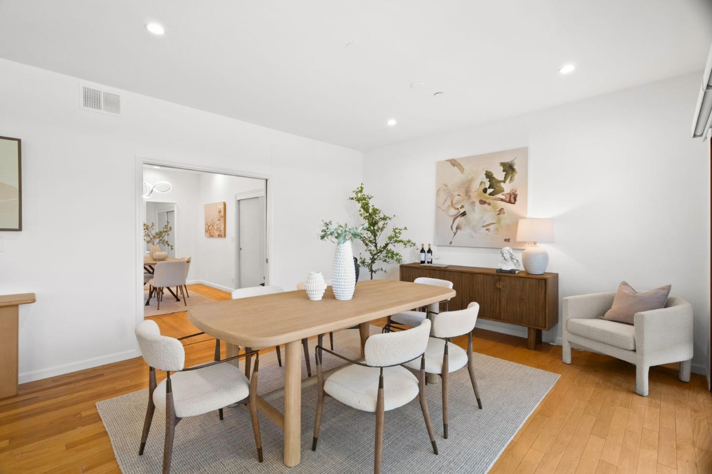 10 9th Avenue 303