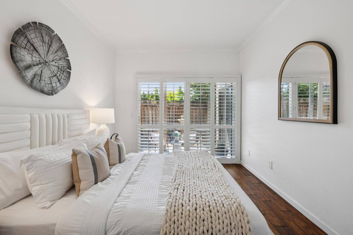 1328 Woodside Road