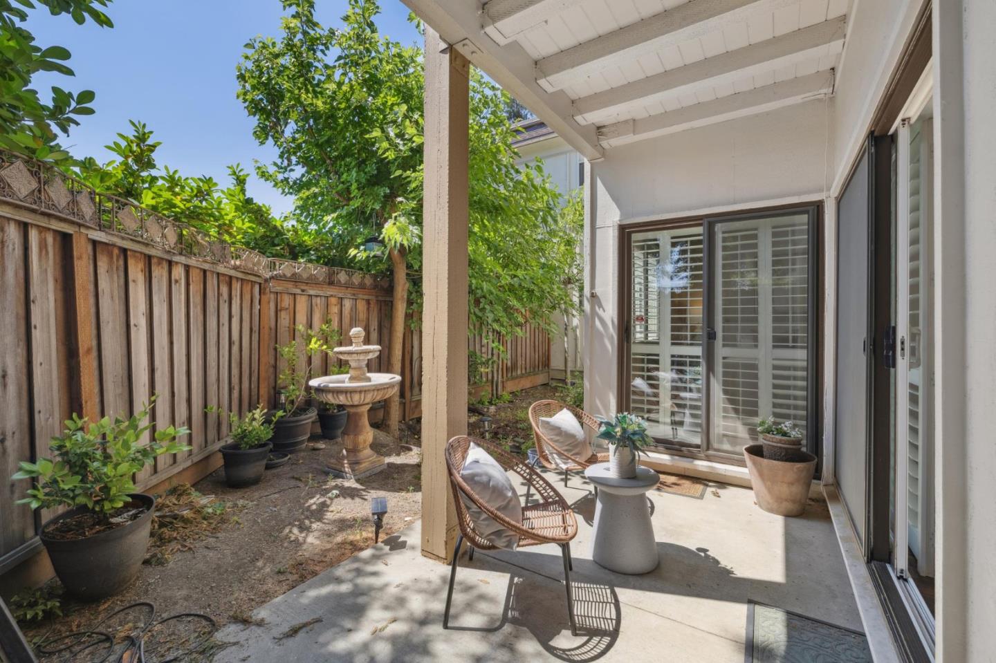 1328 Woodside Road