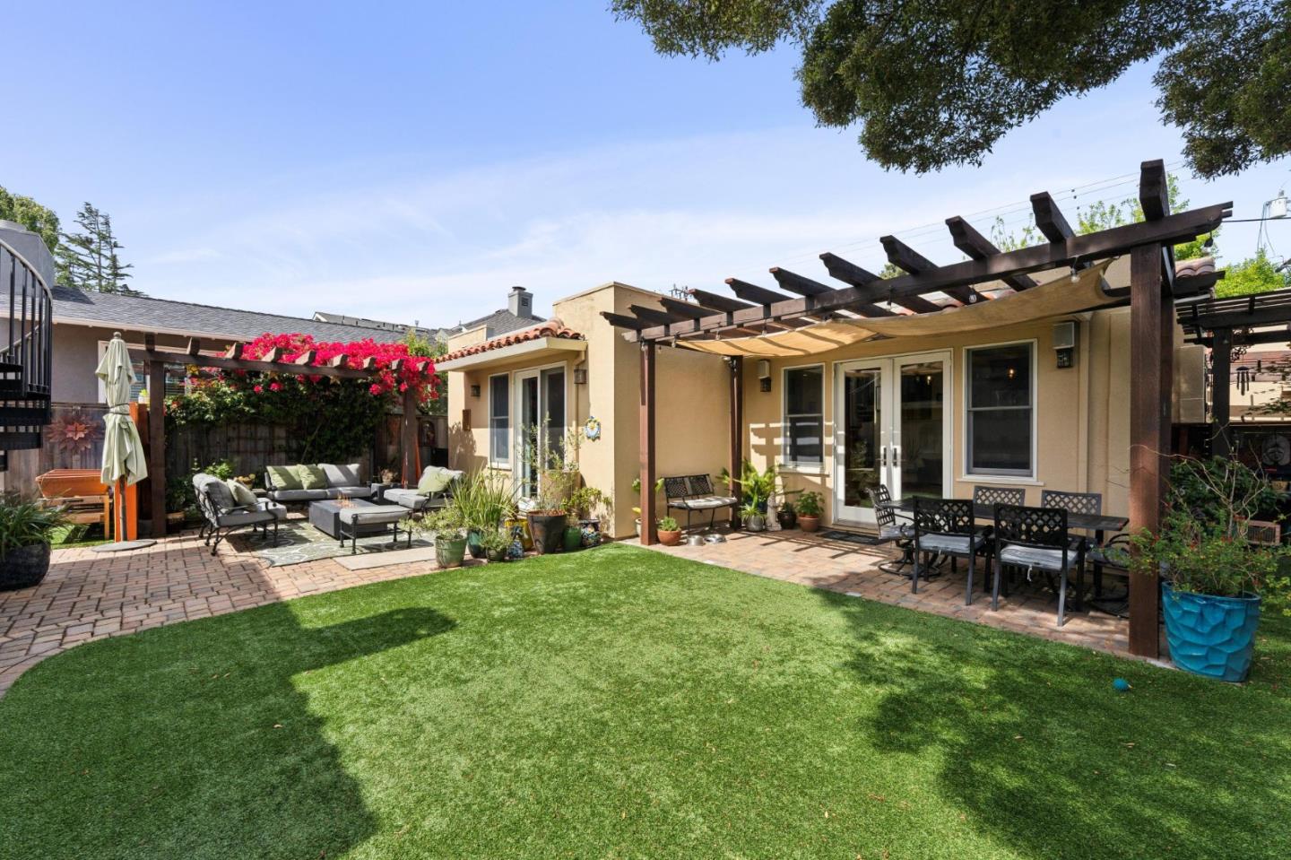 39 Humboldt Road