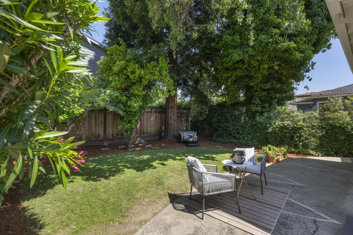 1836 Greenwood Avenue