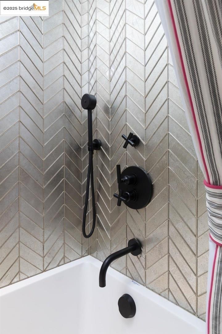 119 Melody LN, Orinda