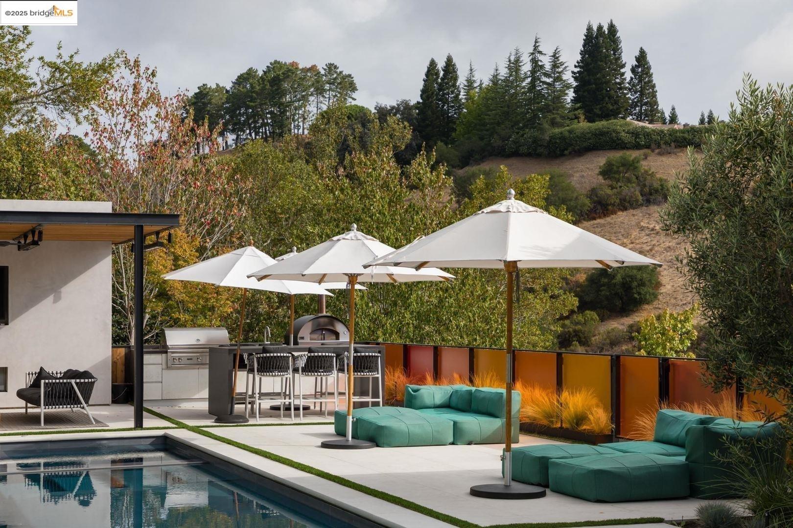 119 Melody LN, Orinda