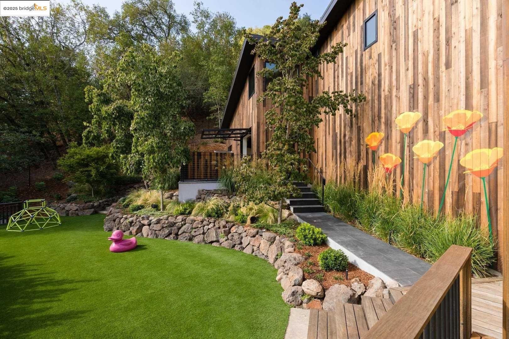 119 Melody LN, Orinda