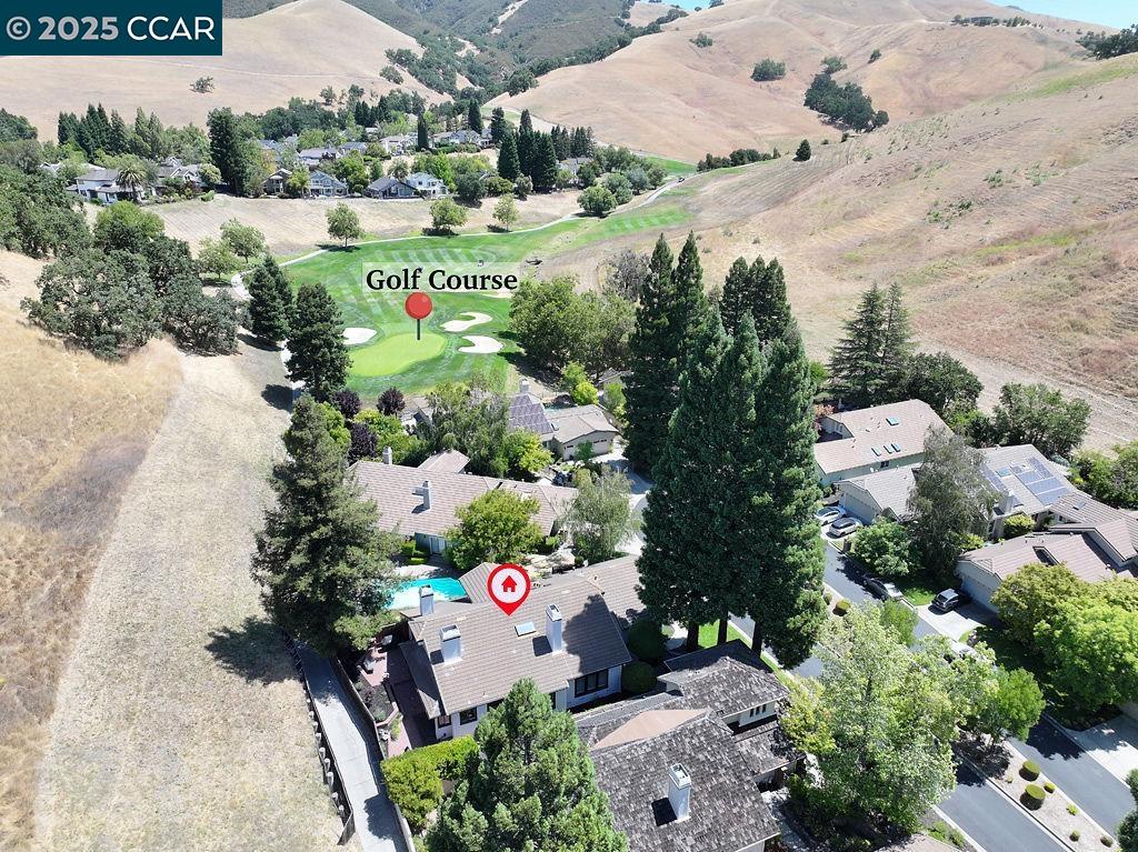 959 Redwood Dr