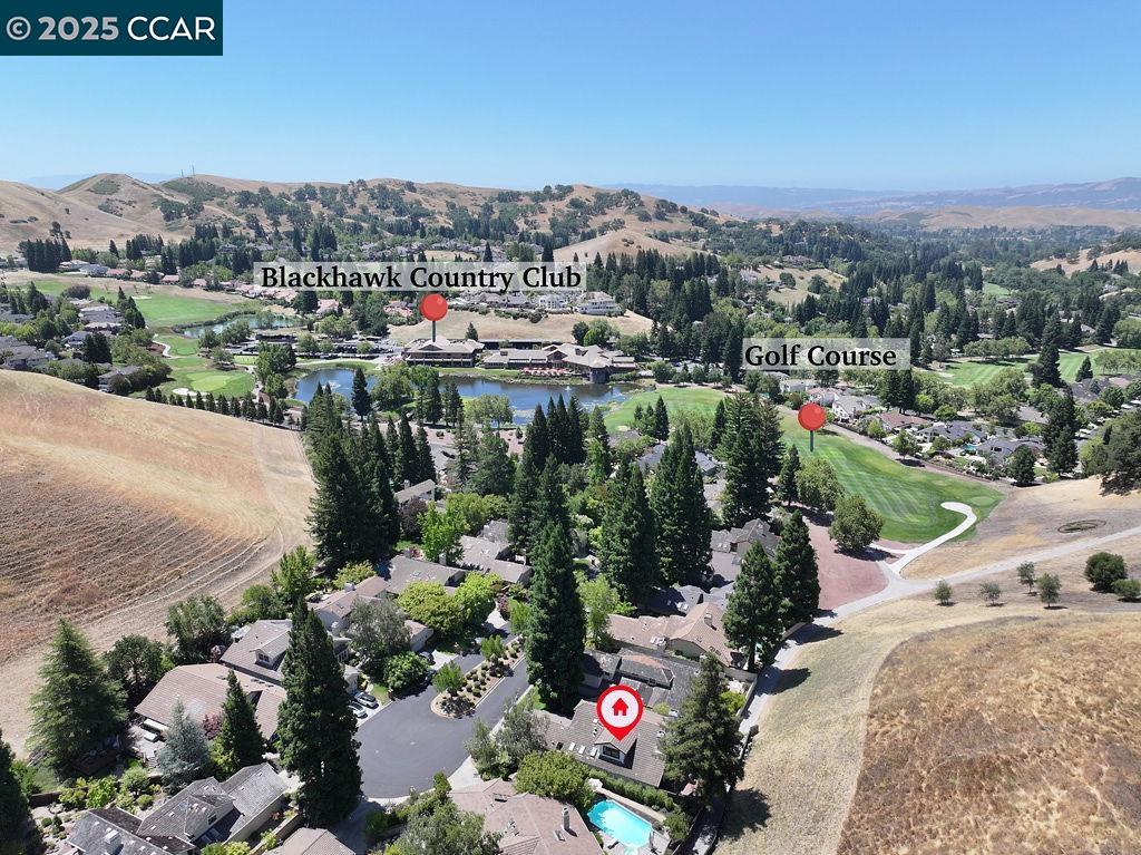 959 Redwood Dr