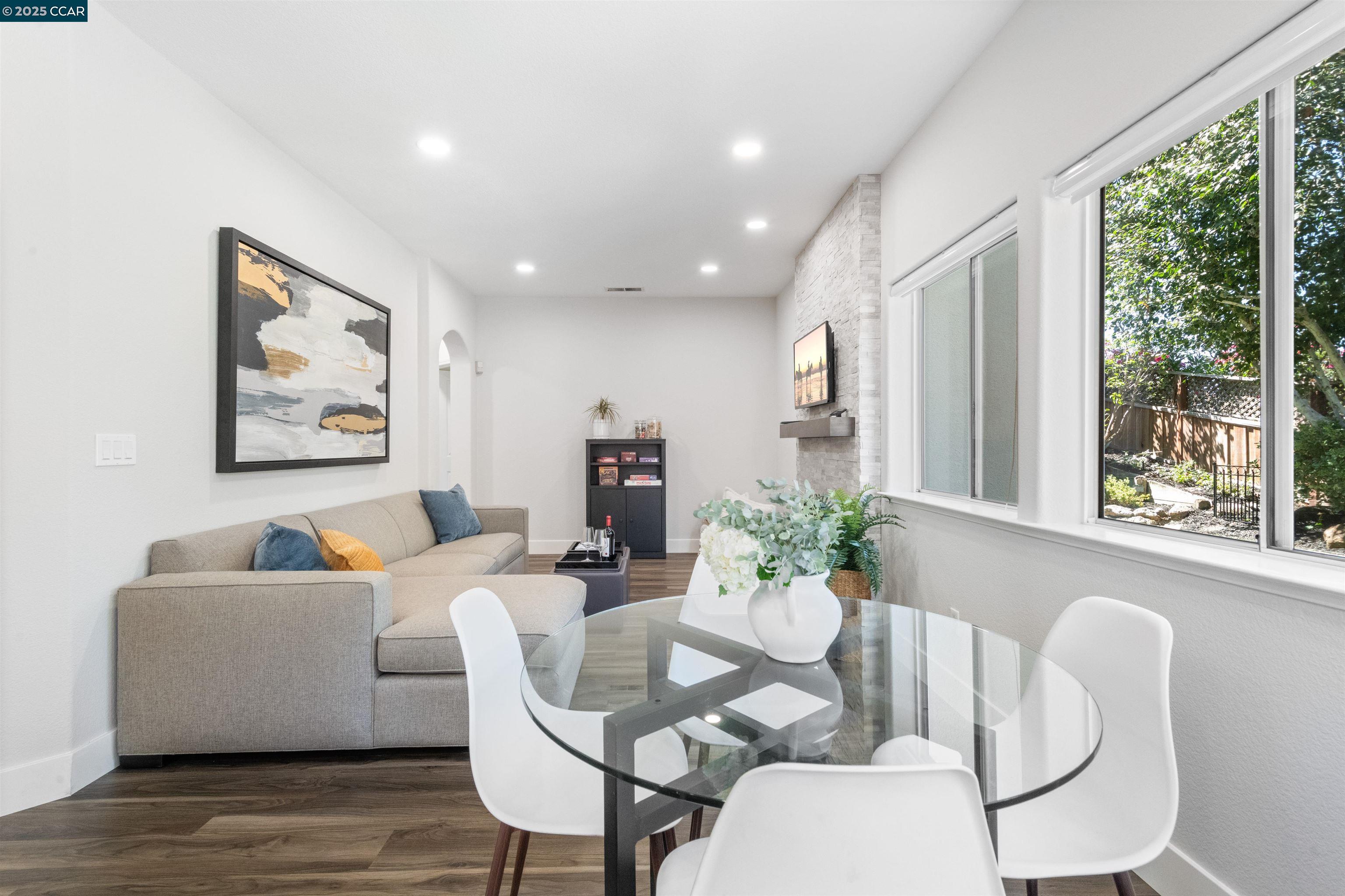 16 Haskins Ranch Cir