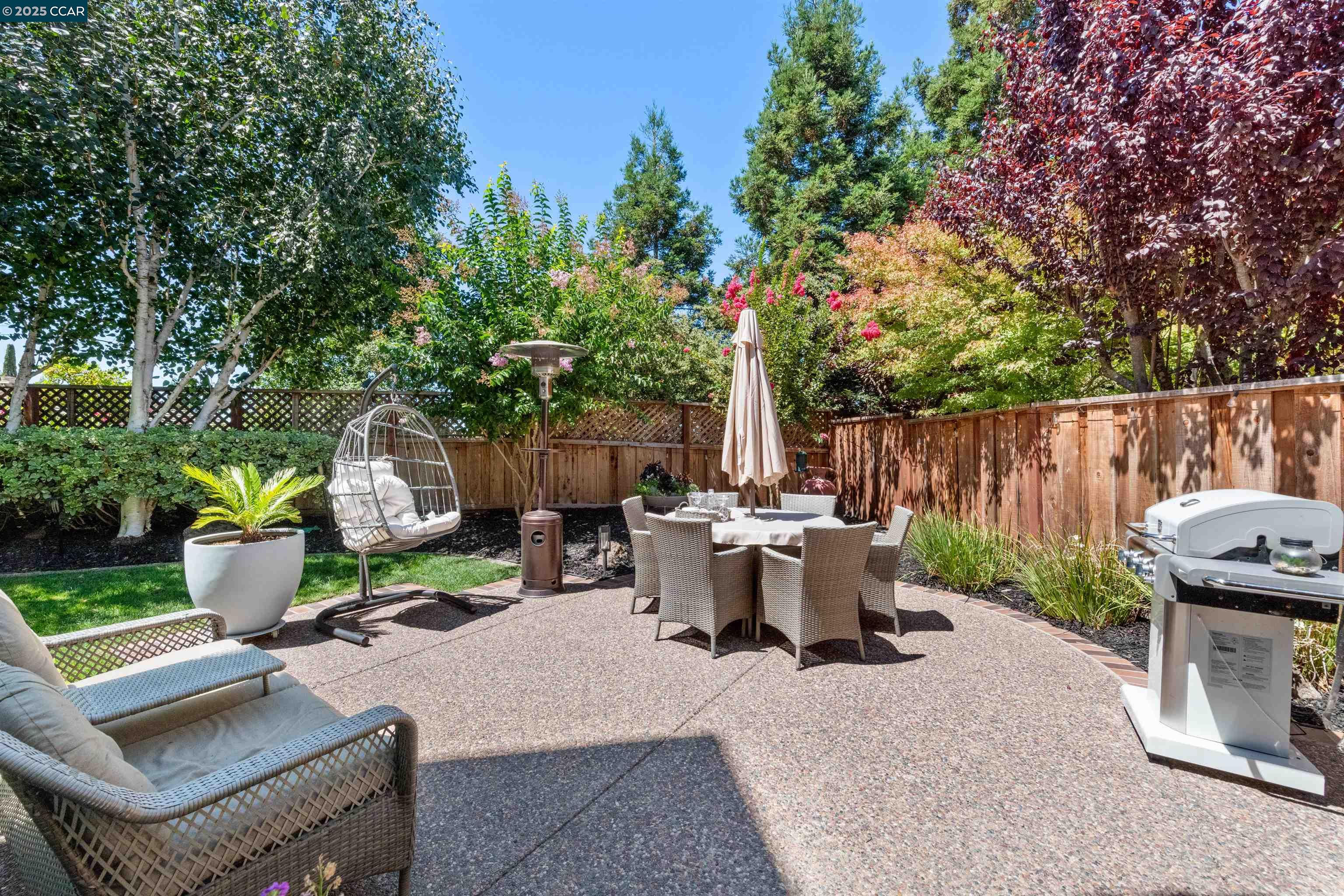 16 Haskins Ranch Cir