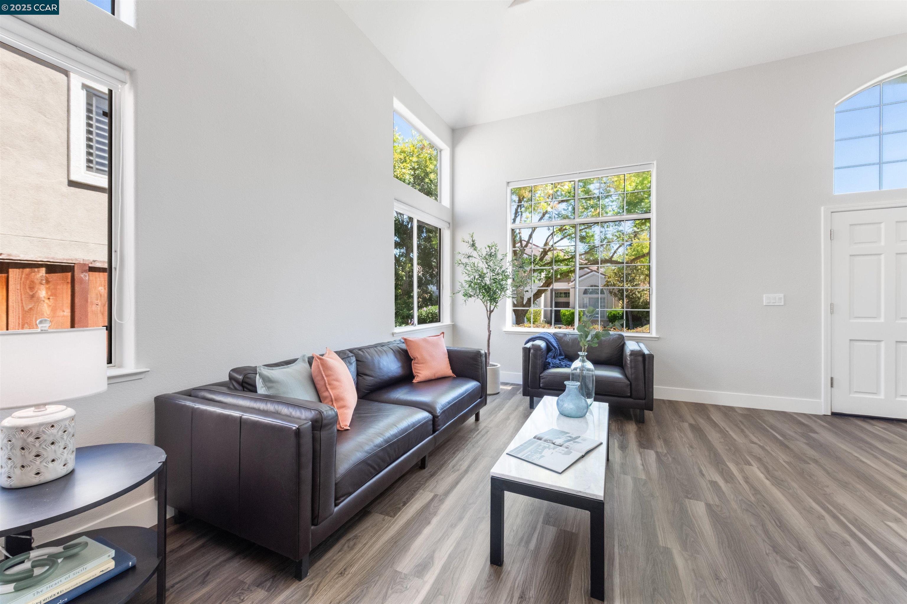 16 Haskins Ranch Cir