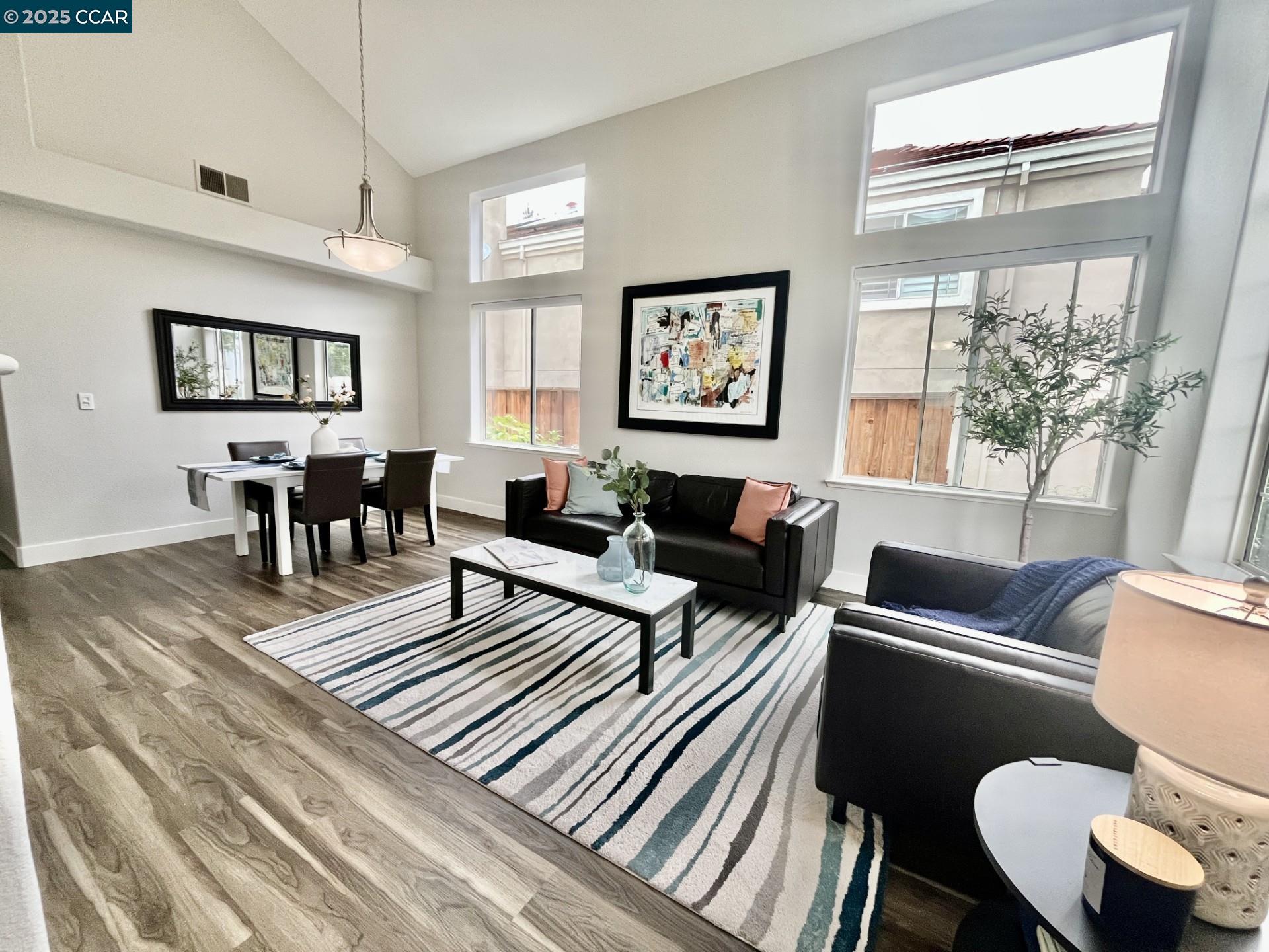 16 Haskins Ranch Cir