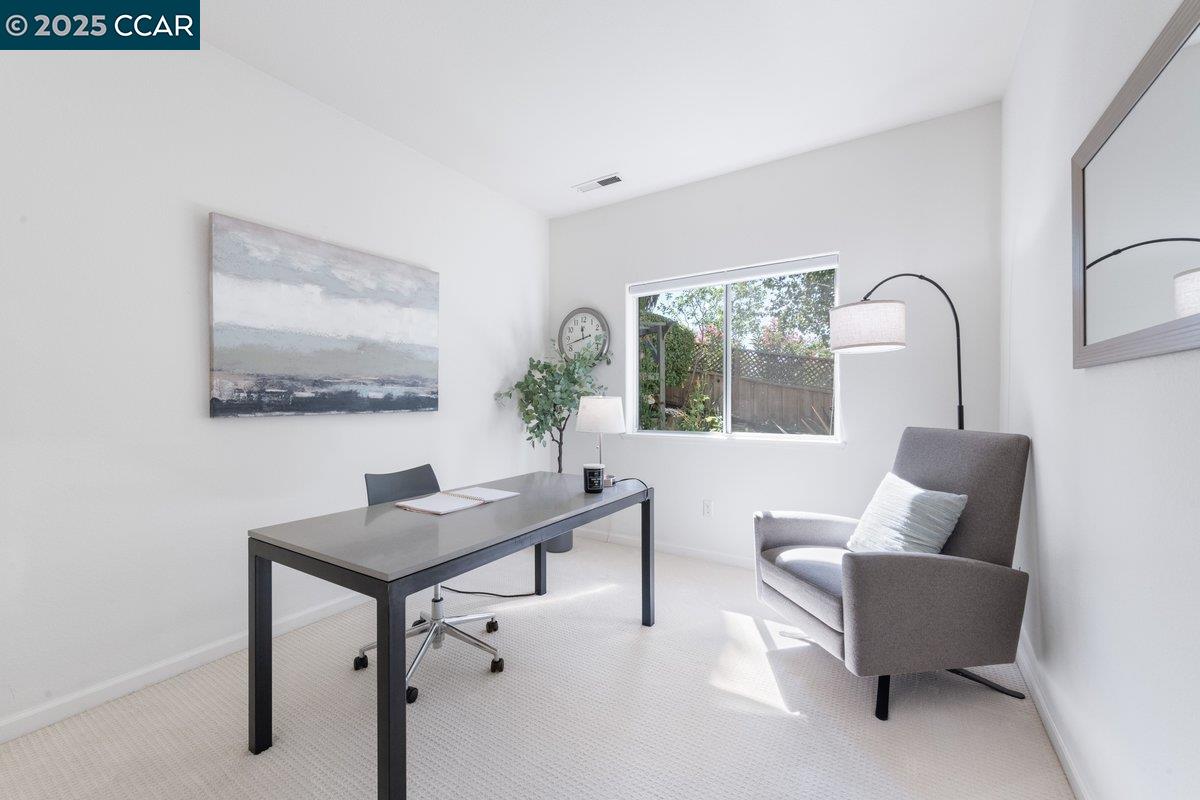 16 Haskins Ranch Cir