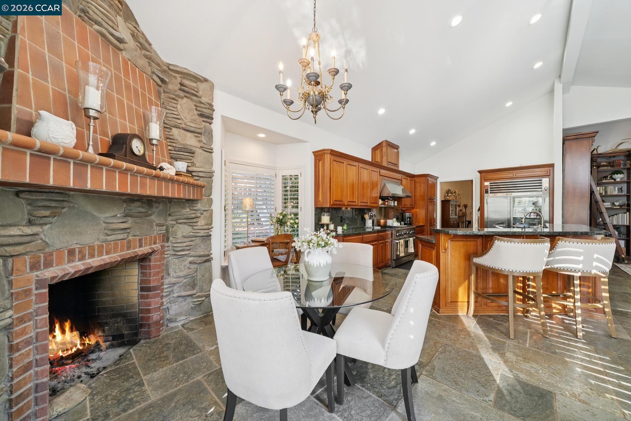 2031 Scarlet Oak Pl