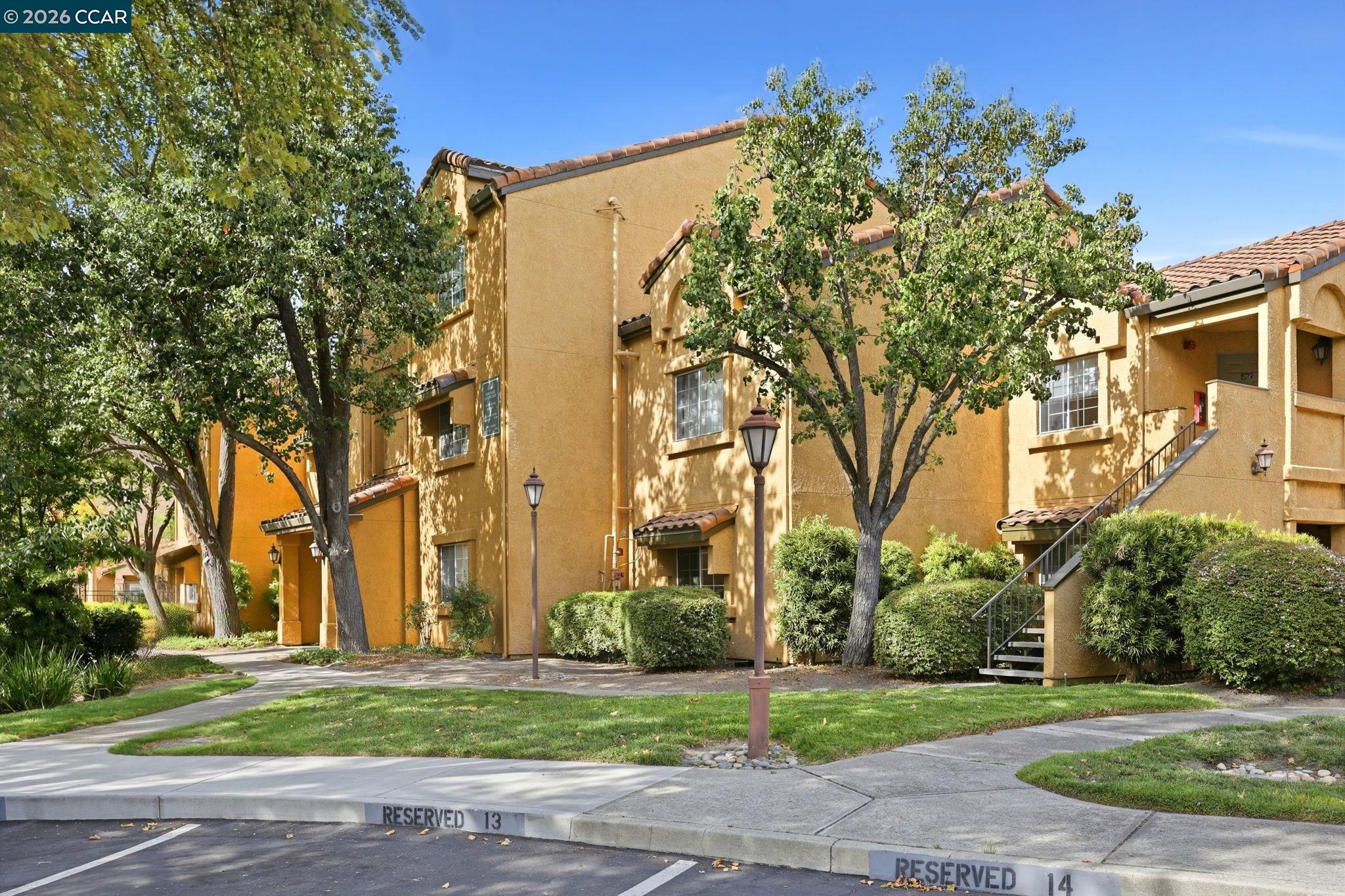 460 Bollinger Canyon Ln # 285