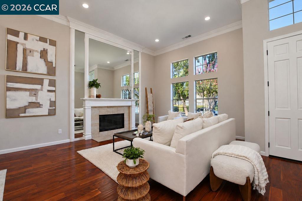 309 Mountain Ridge Dr