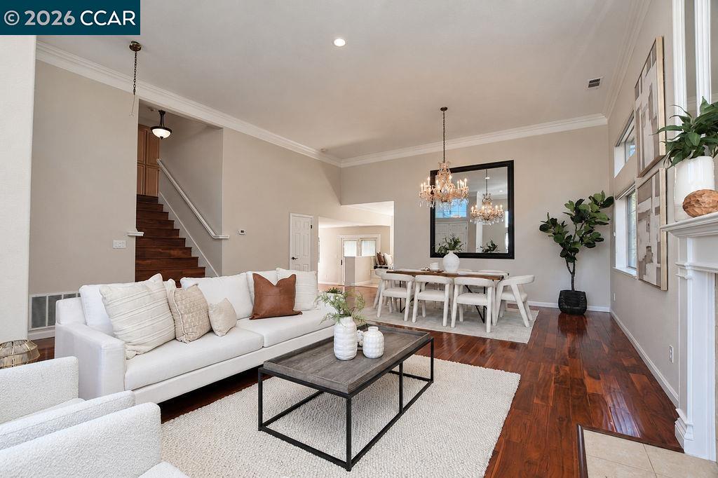 309 Mountain Ridge Dr