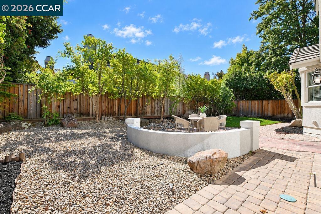 309 Mountain Ridge Dr