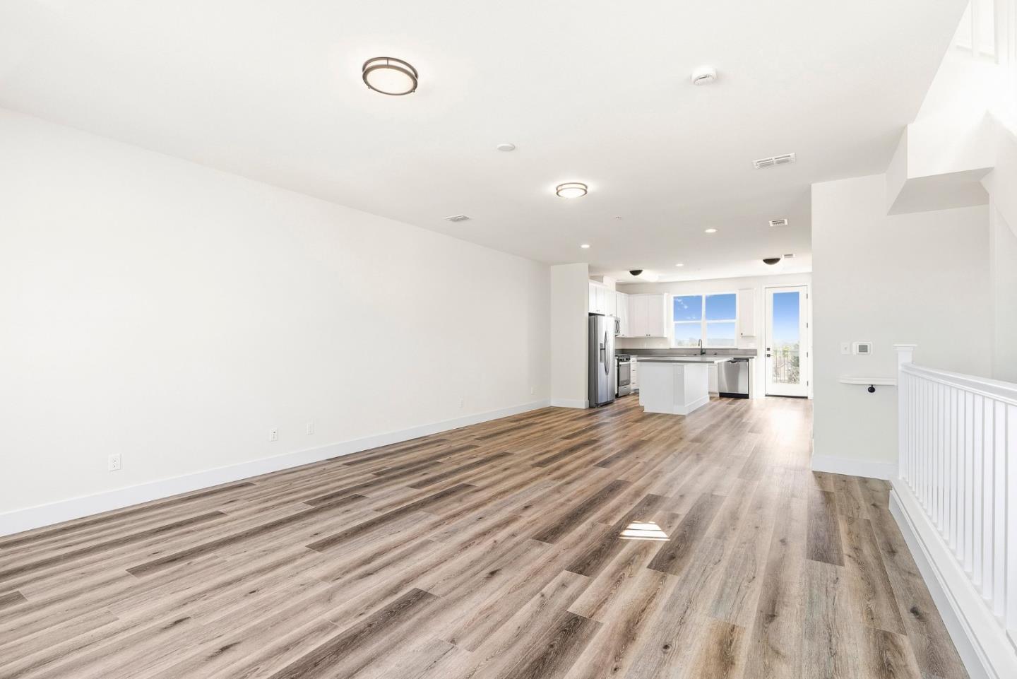 141 Skyline Vista Way