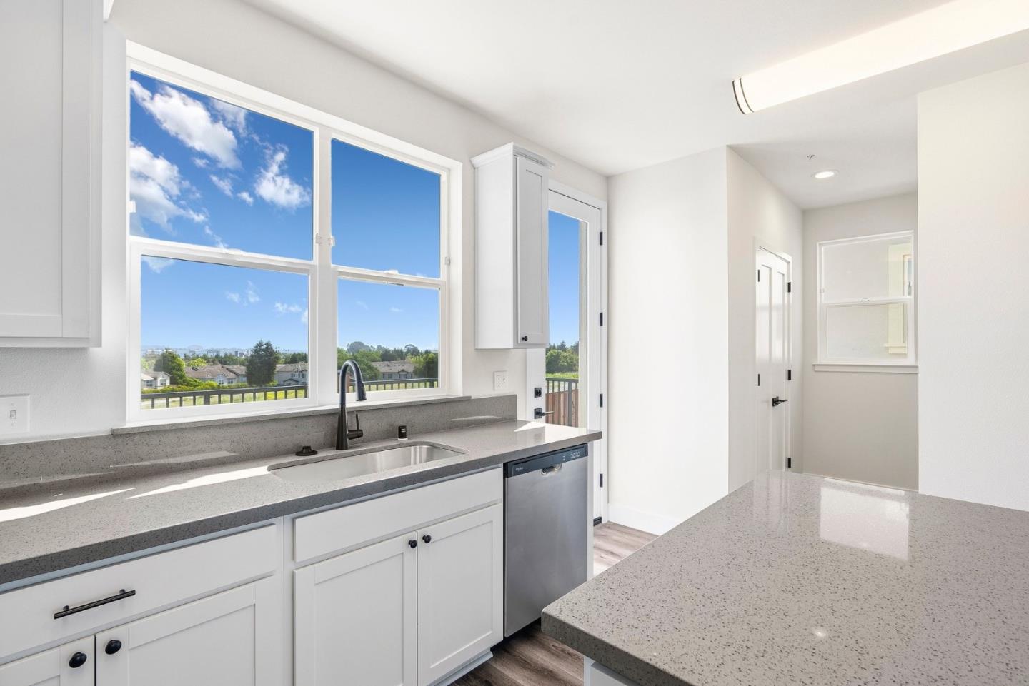 141 Skyline Vista Way