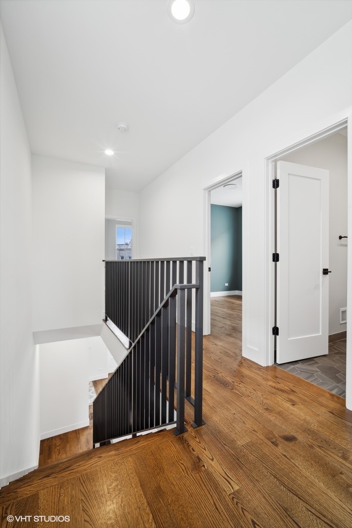 2535 W Lexington Street