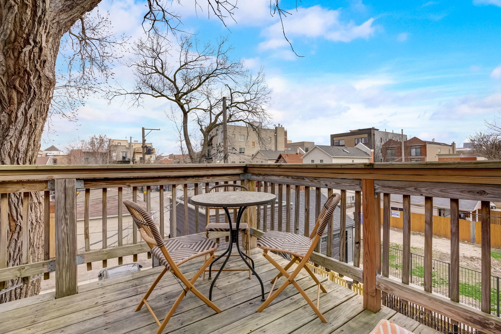 2250 W ADAMS Street Unit: 2