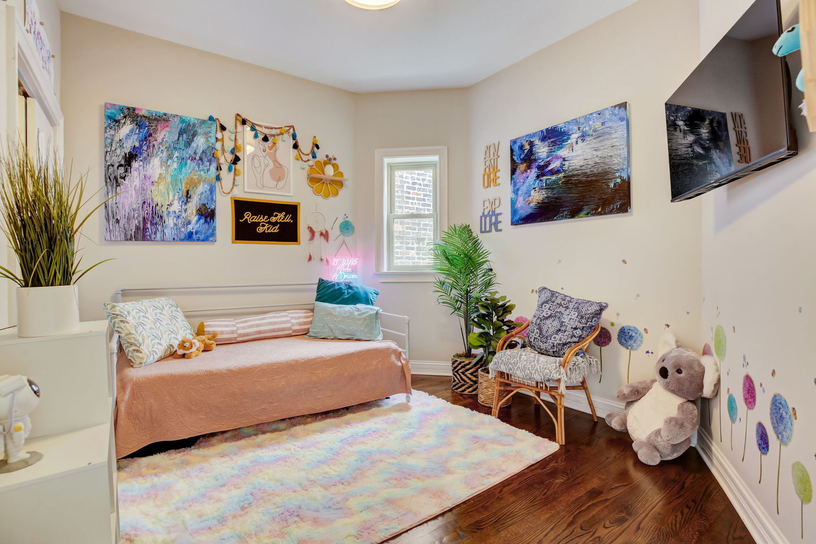 2250 W ADAMS Street Unit: 2