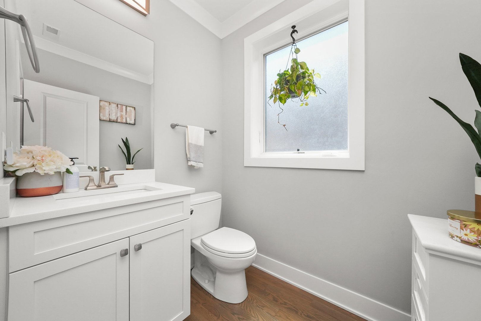 1631 W Pierce Avenue Unit: 2