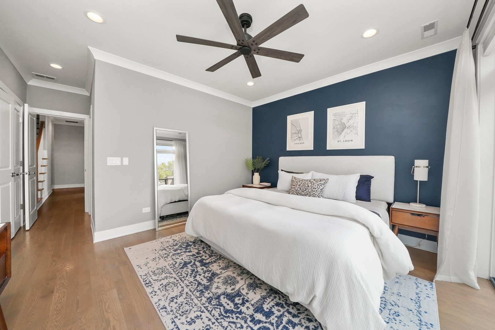 1631 W Pierce Avenue Unit: 2