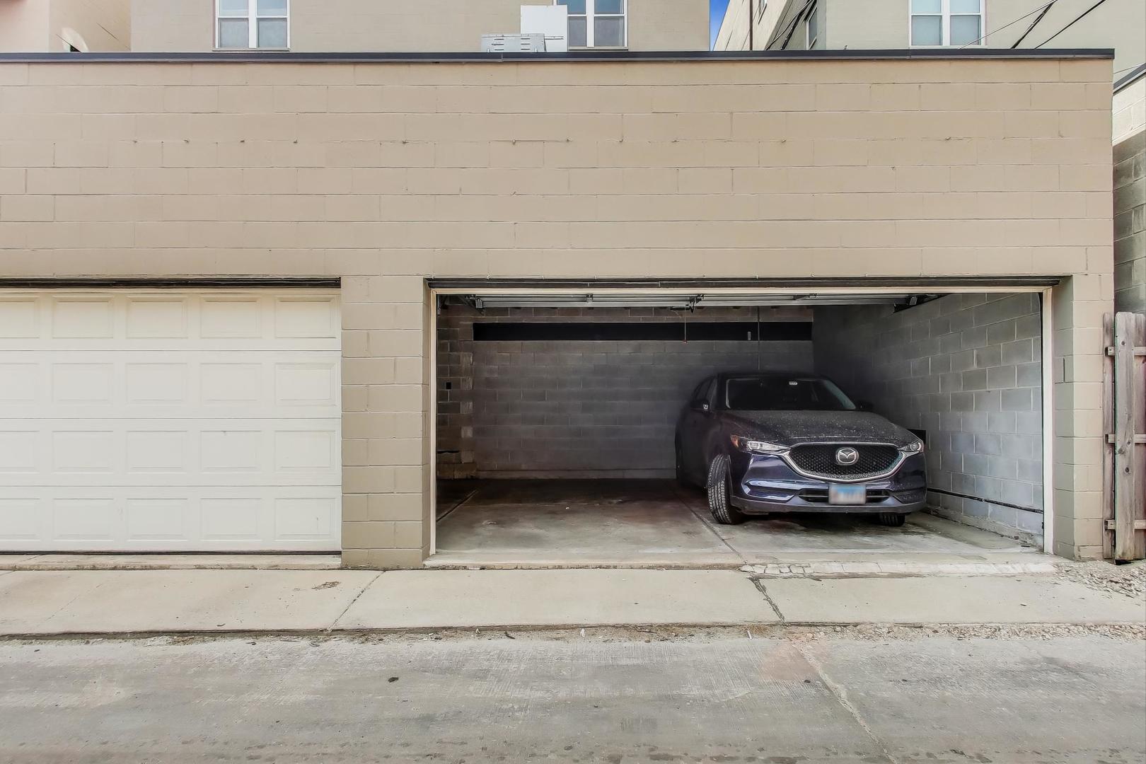 2491 N Milwaukee Avenue Unit: 3N
