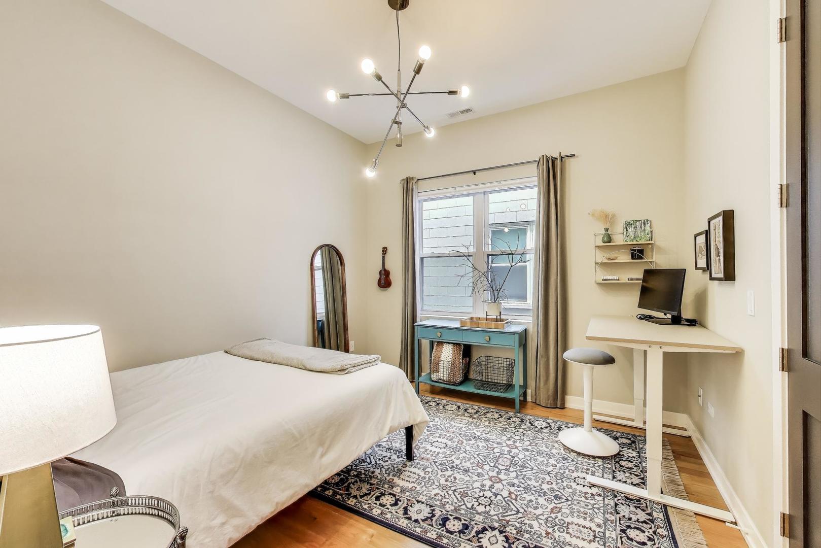 2491 N Milwaukee Avenue Unit: 3N