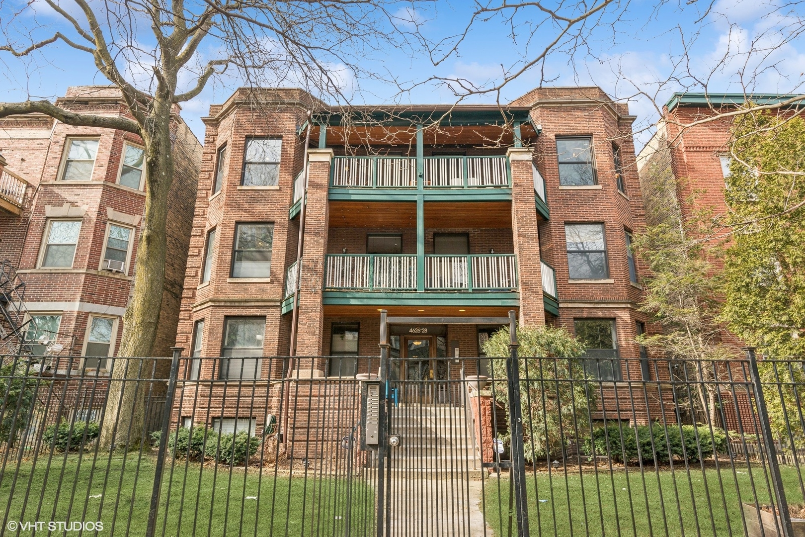 4626 N RACINE Avenue Unit: 3