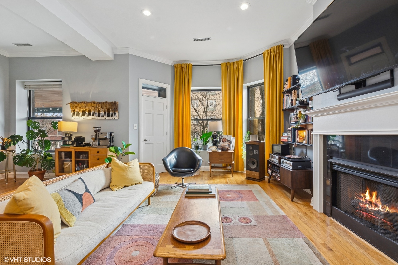 4626 N RACINE Avenue Unit: 3