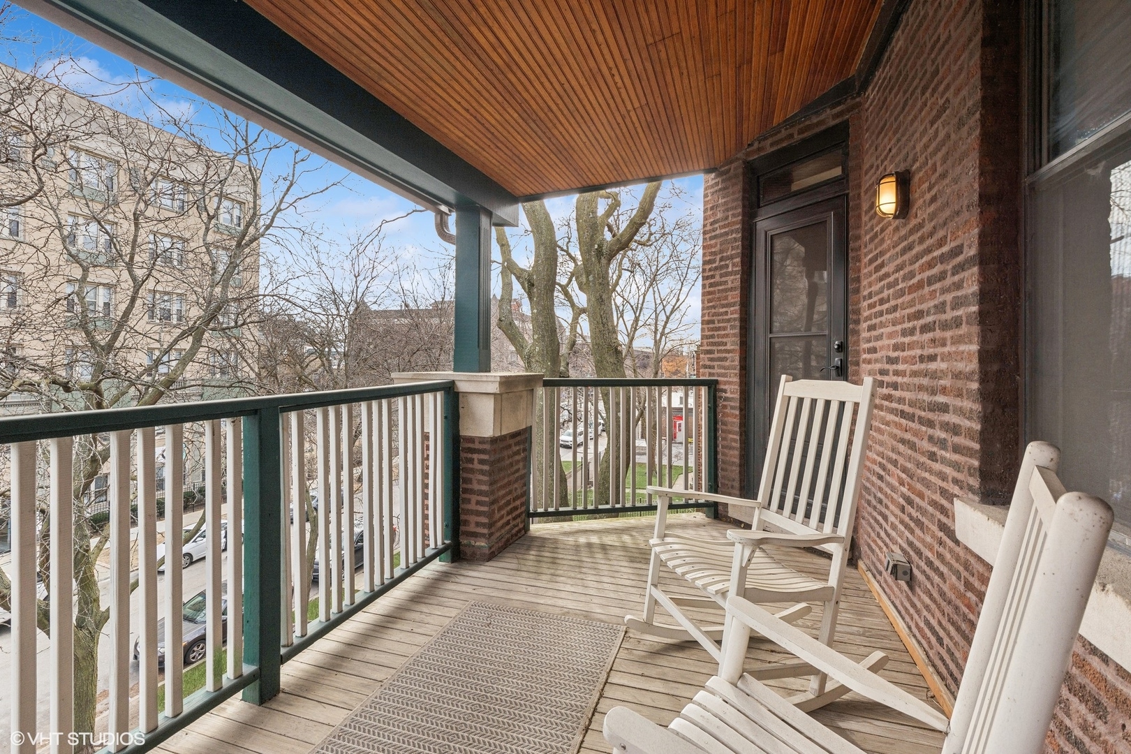 4626 N RACINE Avenue Unit: 3