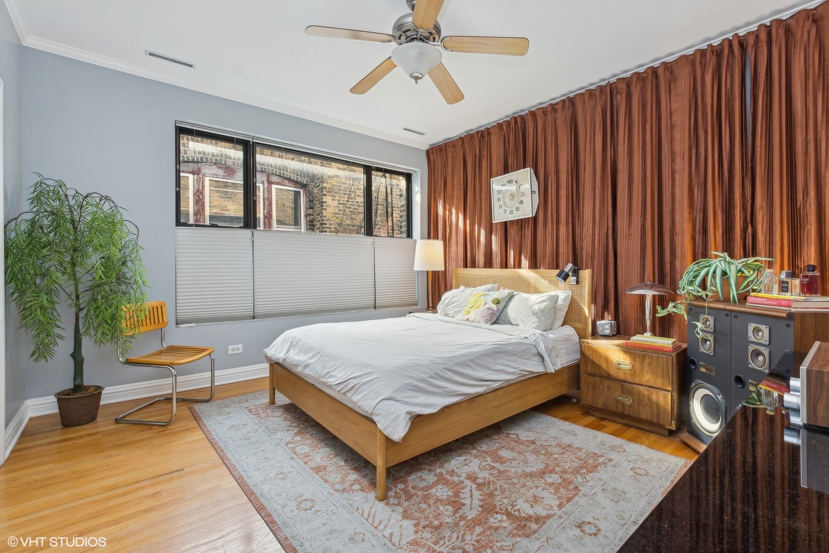 4626 N RACINE Avenue Unit: 3