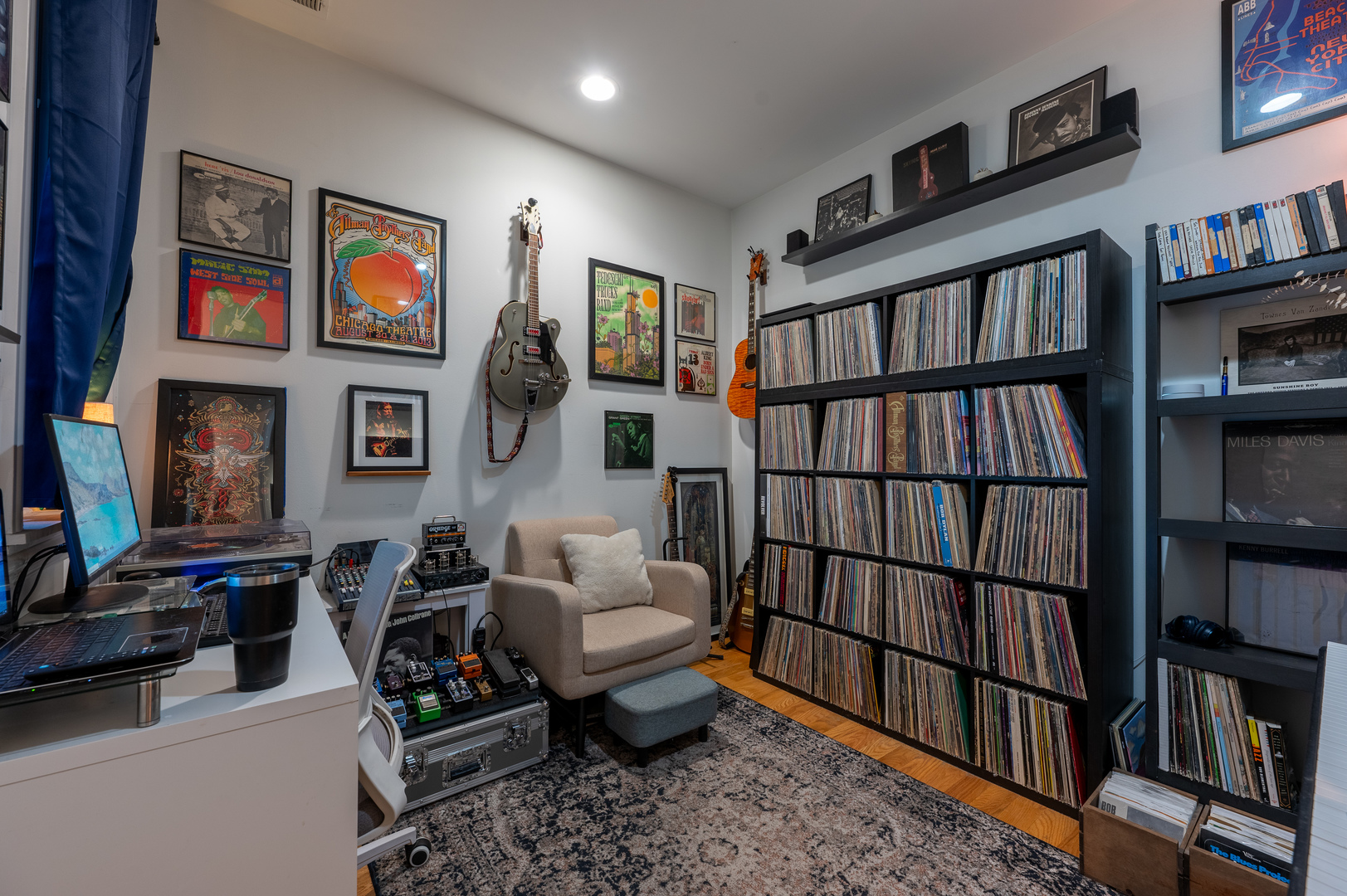 2710 W Chicago Avenue Unit: 3